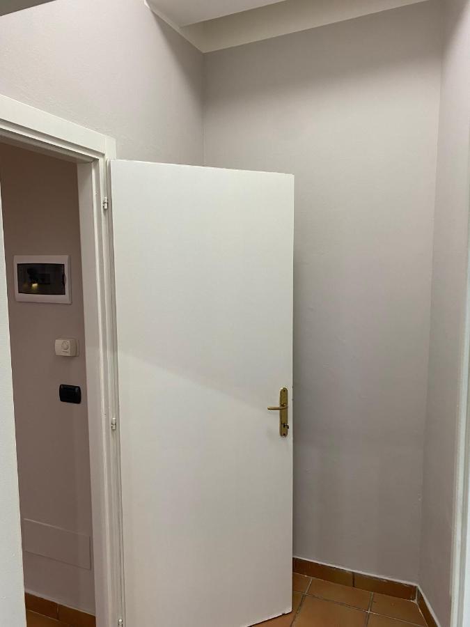 Cozzi Apartment Milano Ngoại thất bức ảnh